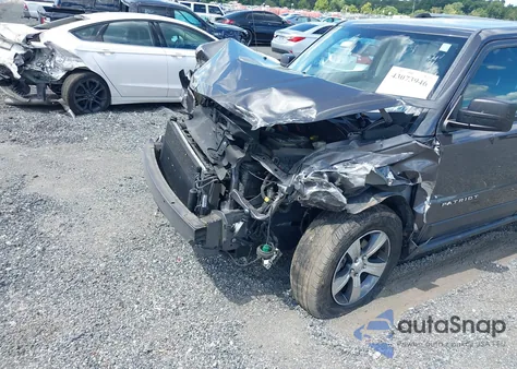 2016 Jeep Patriot High Altitude Edition z USA, uszkodzony, nr VIN 1C4NJRFB9GD524086